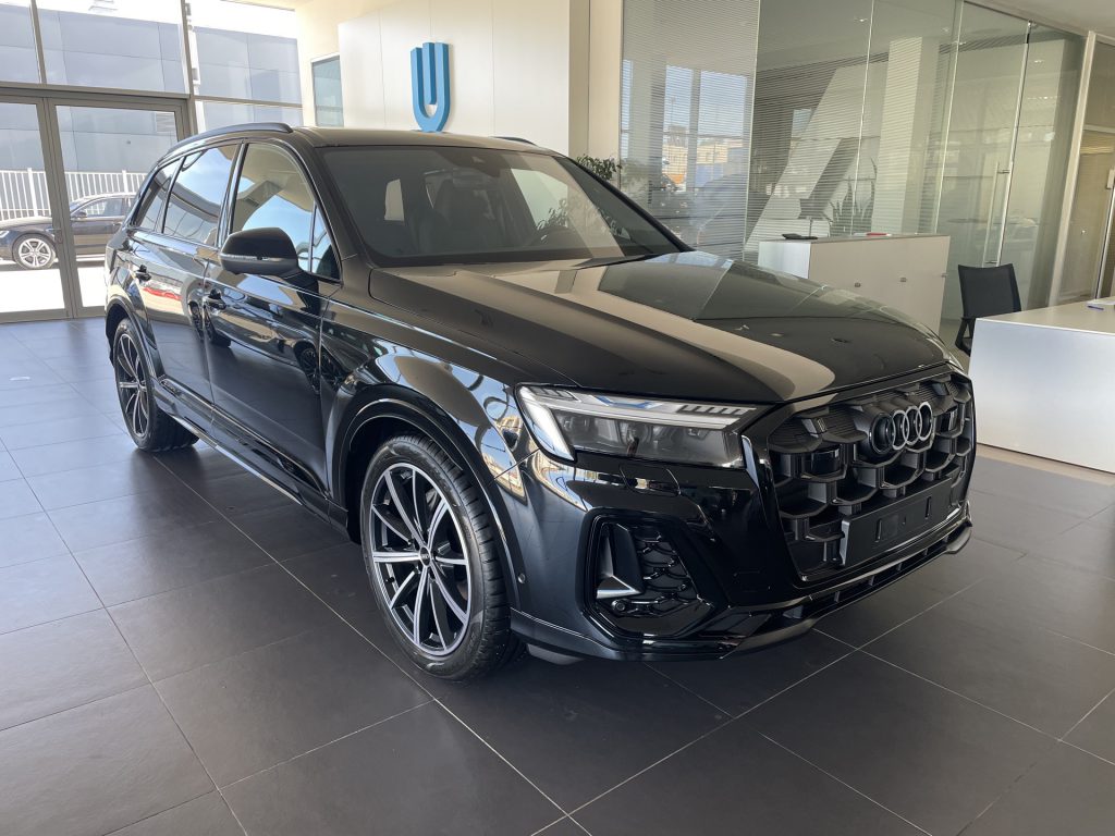 Audi Q7 в наличии