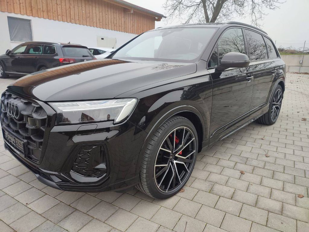 Audi Q7 в пути