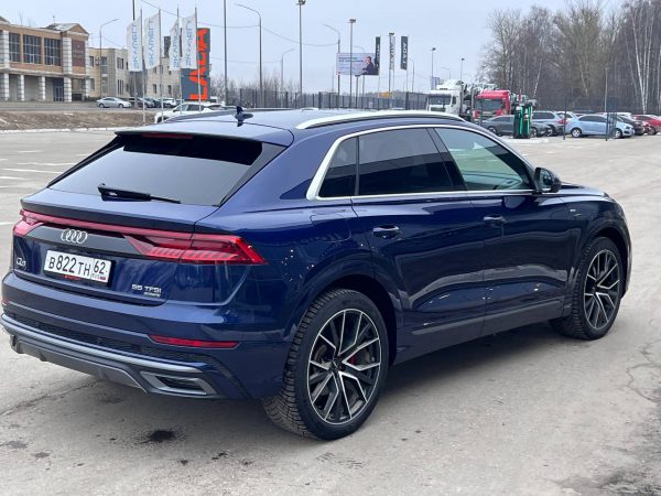 Audi Q8