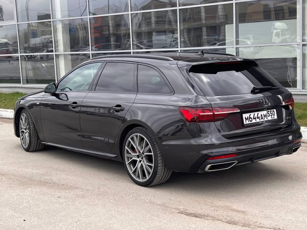 Audi A4