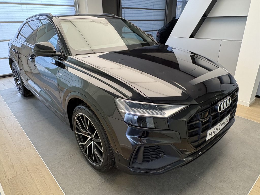 Audi Q8